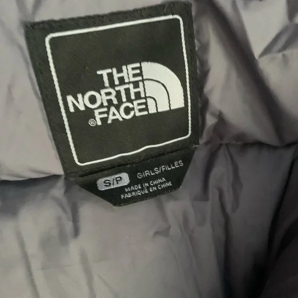 The North Face Long Belted Down Jacket S 7-8 - Picture 4 of 5